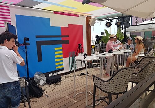 À LIONS Cannes 2022, des couleurs et conversations.